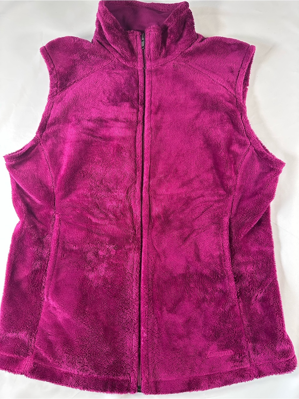 Patagonia Women's Plush Sleeveless Fleece Vest - Magenta